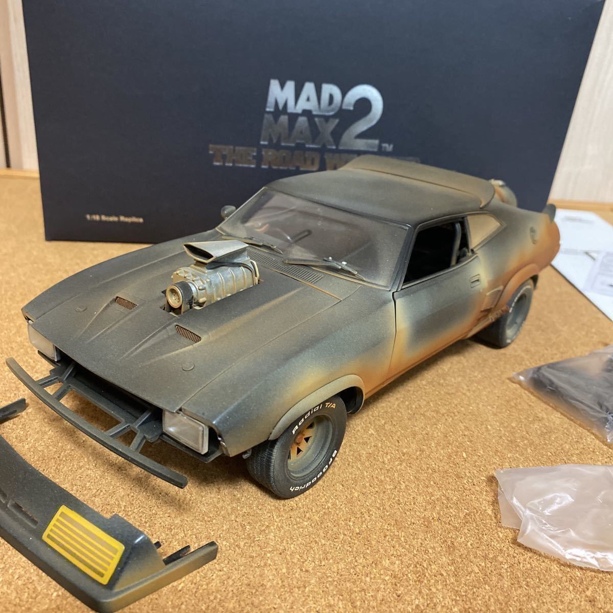 魅力的な価格 MADMAX2 オートアート1/18 インターセプター autoart