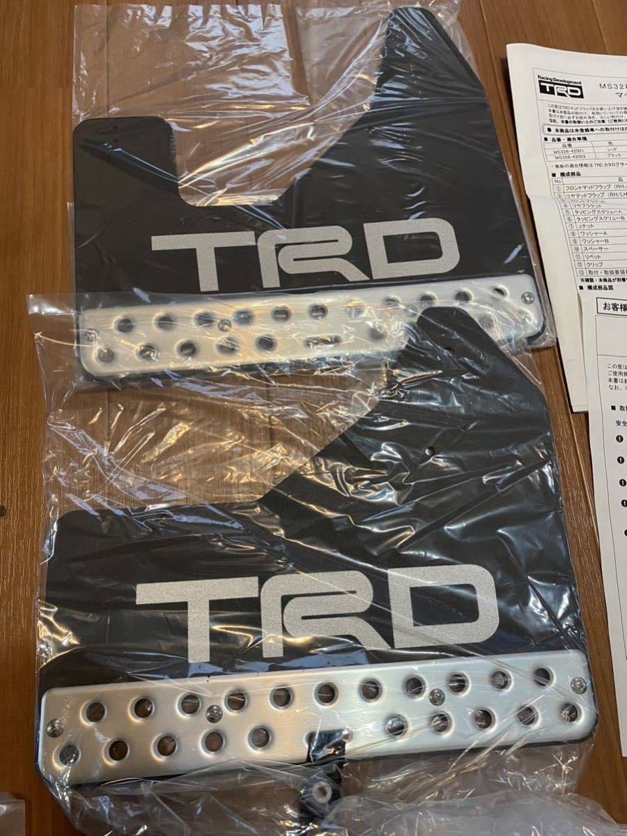 RAV4 TRD マッドフラップ マッドガード 中古 片側未使用|Yahoo RAV4 TRD マッドフラップ マッドガード 中古 片側未使用|Yahoo