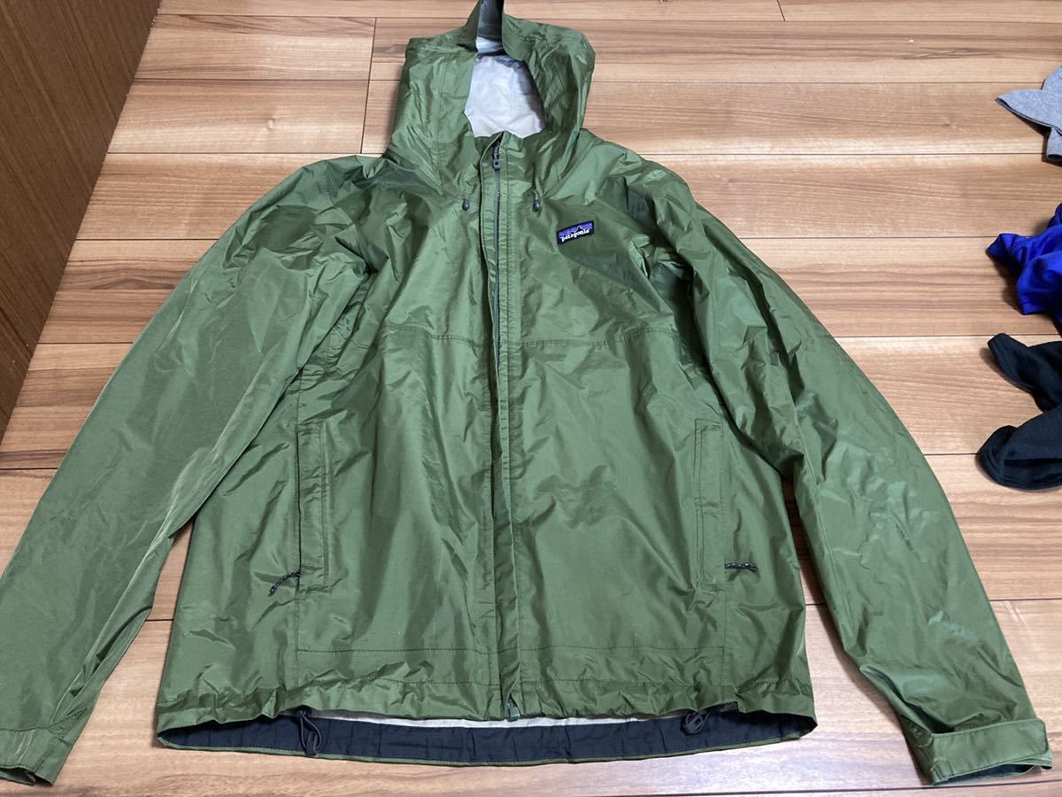 当店だけの限定モデル patagonia パタゴニア カーキグリーン Ｍサイズ