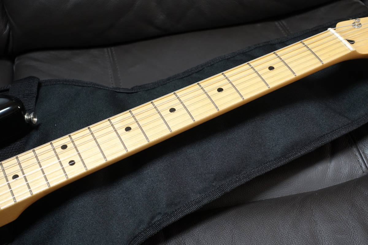 Fender Made in Japan Hybrid II Stratocaster M(3CS) 2022年製 未使用 超美品_画像3