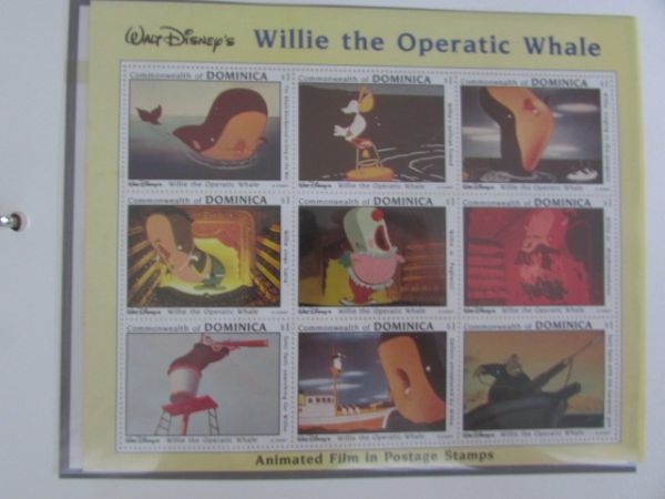 ① ディスニー切手 ドミニカ連邦 オペラを歌うクジラ ９種小型 1993.8の画像1