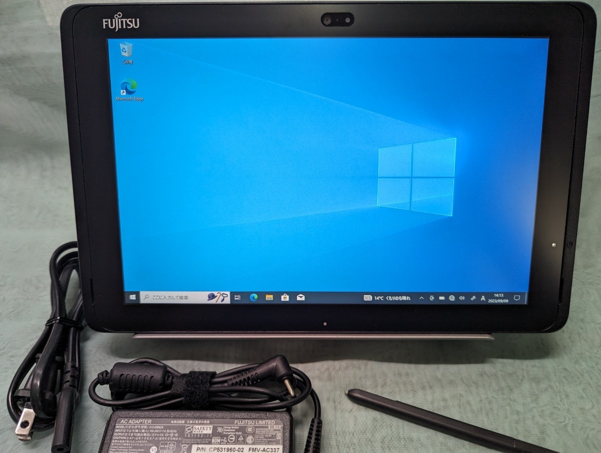 Fujitsu タブレット ARROWS Tab Q507/ PE (Win 10) 128GB