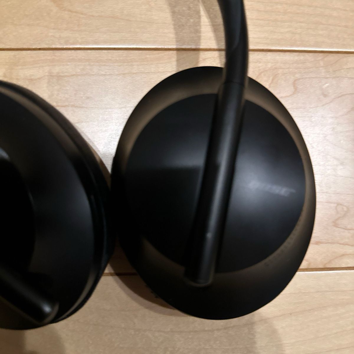 BOSE Noise Cancelling Headphones 700 UC ボーズ　ノイズキャンセリングヘッドホン　ブラック