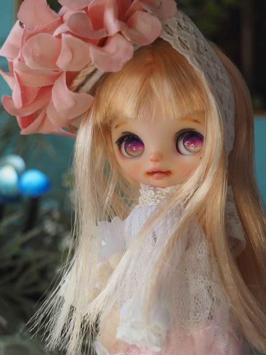 *art_d_works*custom petit blythe カスタム プチ ブライス 『双子の花君』スイートミルクベアー　白い髪の女の子_画像3