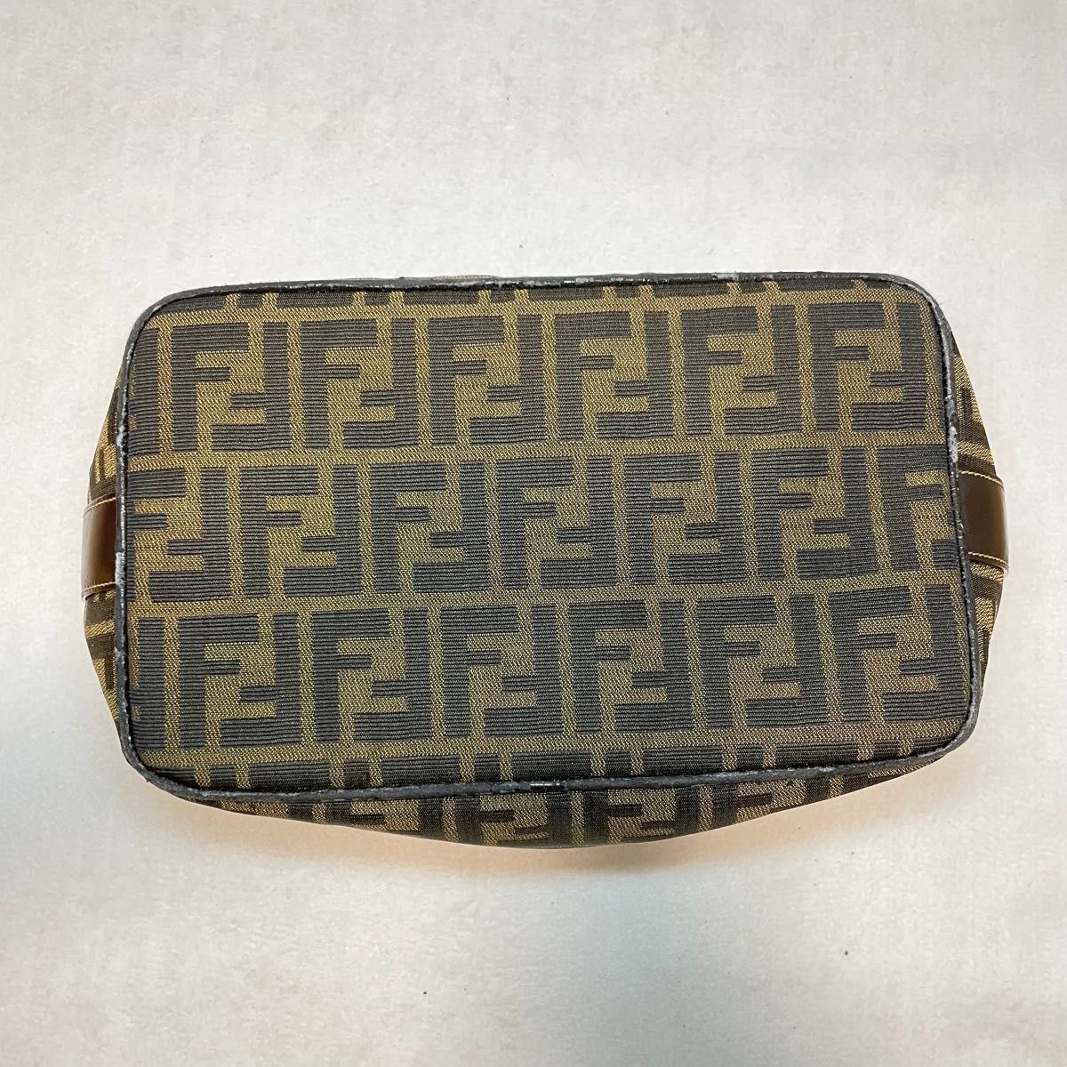 【1点限定/Fendi】フェンディ ズッカ柄 ポーチ バニティバッグ