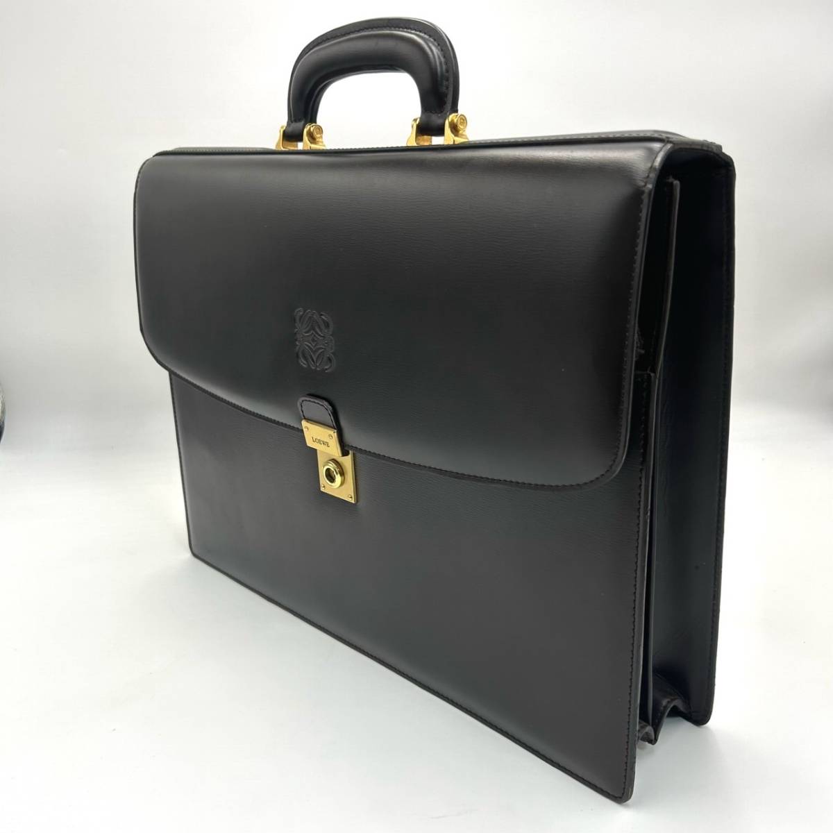 まとめ買い】 アナグラム ロエベ LOEWE 【美品】B911 レザー ダーク