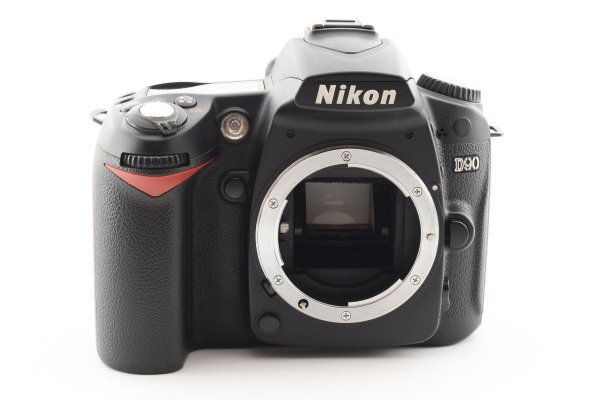 新品です。Nikonデジタル一眼レフカメラD９０の高級カメラです。-