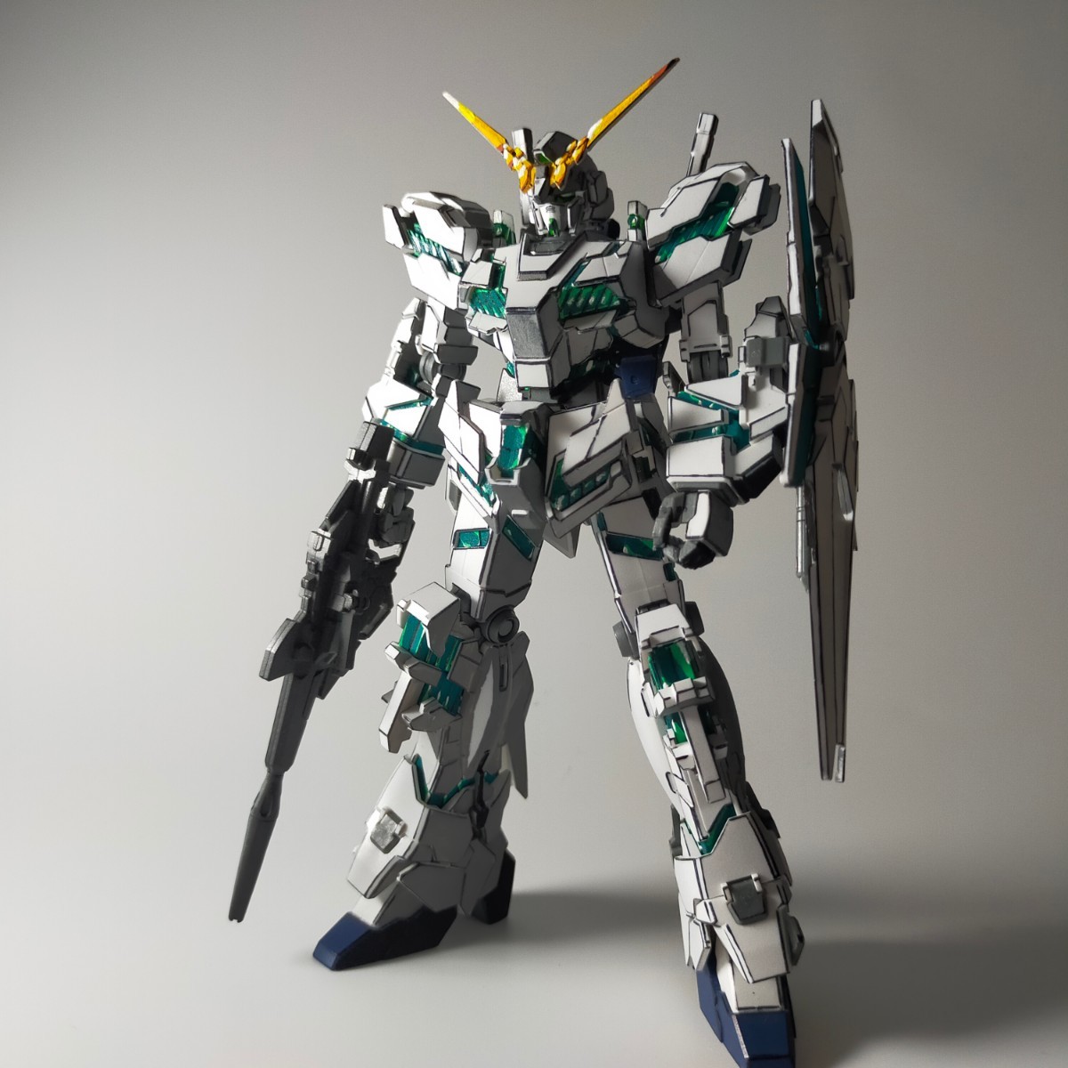 Yahoo!オークション - イラスト風模型 アニメ塗り ガンプラ 完成 Yahoo!オークション - イラスト風模型 アニメ塗り ガンプラ 完成