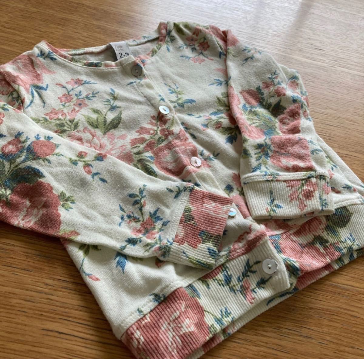 Zara  kids  ザラ　かわいい　花柄　カーディガン　羽織り　長袖　98㎝　2〜3歳用　女の子