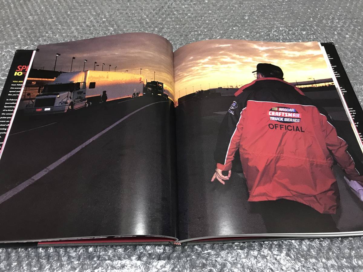 洋書★NASCAR デイトナ500【写真集】シリーズ開幕戦★デイル・ジャレット 優勝★ストックカー・レース★豪華本★送料無料_画像3