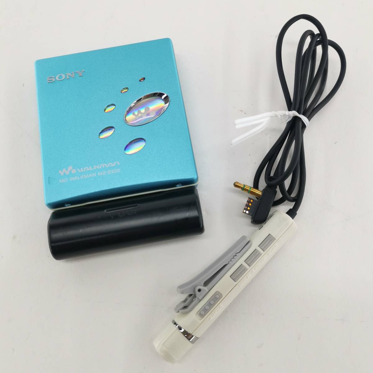 送料無料 SONY ソニー MD WALKMAN MZ-E520 MDウォークマン 青 送料無料 SONY ソニー MD WALKMAN MZ-E520 MDウォークマン 青