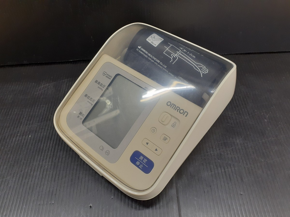 瑞(M230422f-2) OMRON オムロン オムロン上腕式血圧計 HEM-7310 血圧計 自動血圧計 電子血圧計 健康 チェック 健康管理 血圧測定_画像8
