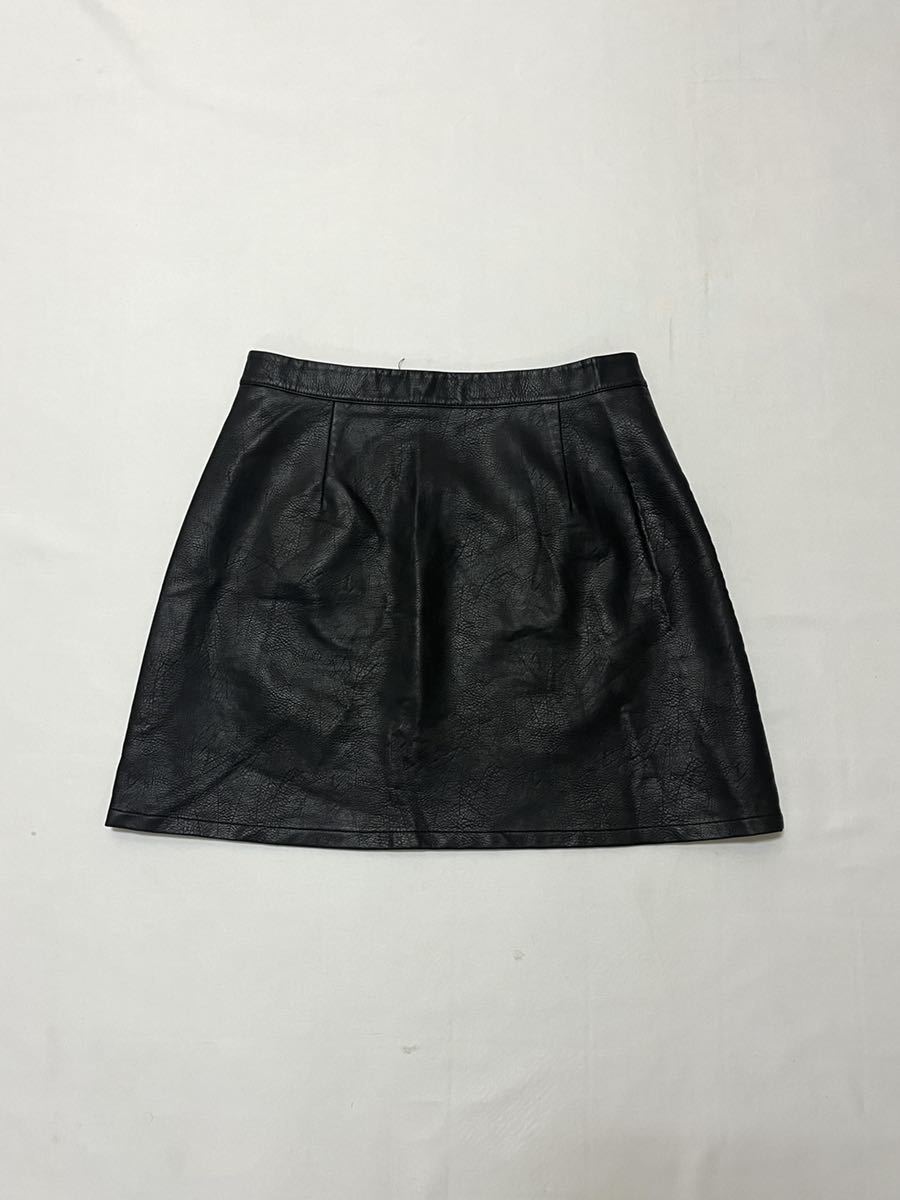 ZARA BASIC フェイクレザー ジップデザイン スカート _画像2