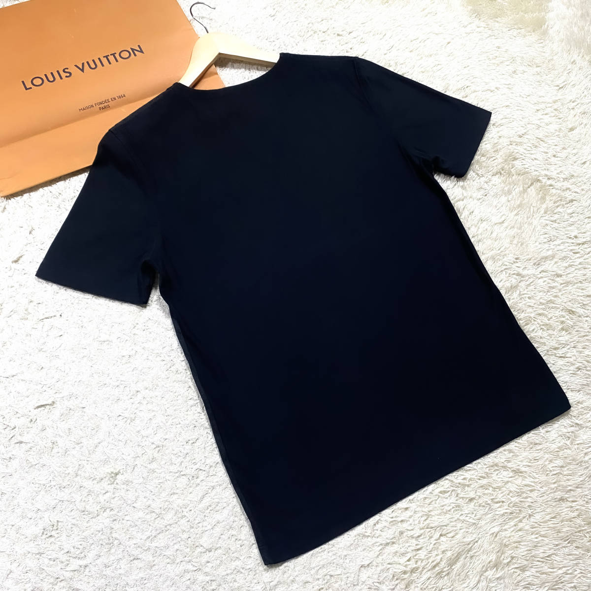 極美品XL.LL~L!LOUIS VUITTON半袖Tシャツ ワンポイント胸ロゴワッペン