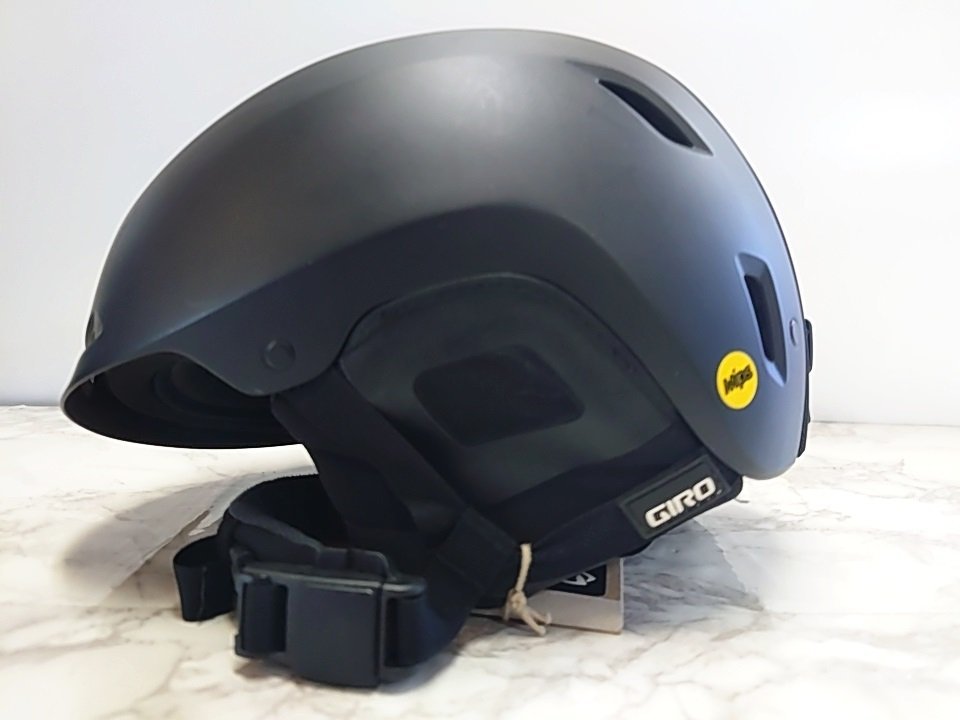 お歳暮 のし 2△4-1183 Sサイズ☆店頭引渡OK!《札幌/伏見店》 (カメラ用マウント付) MIPS RANGE スノーヘルメット 未使用展示品(箱なし)【GIRO/ジロ】 ヘルメット