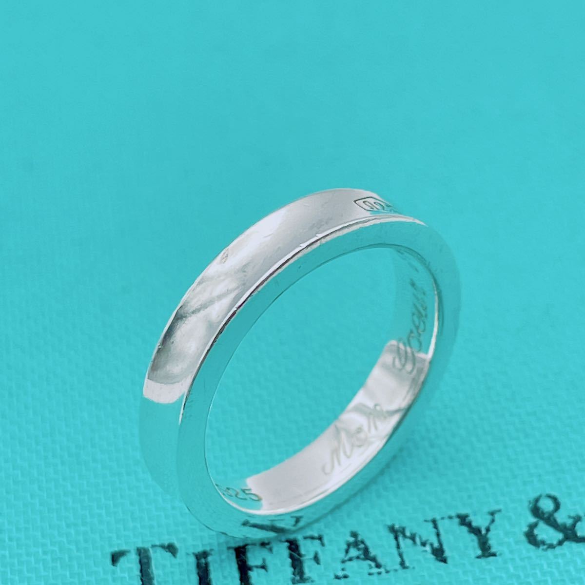 送料無料キャンペーン?】 【美品】Tiffany ナロー リング 約9号