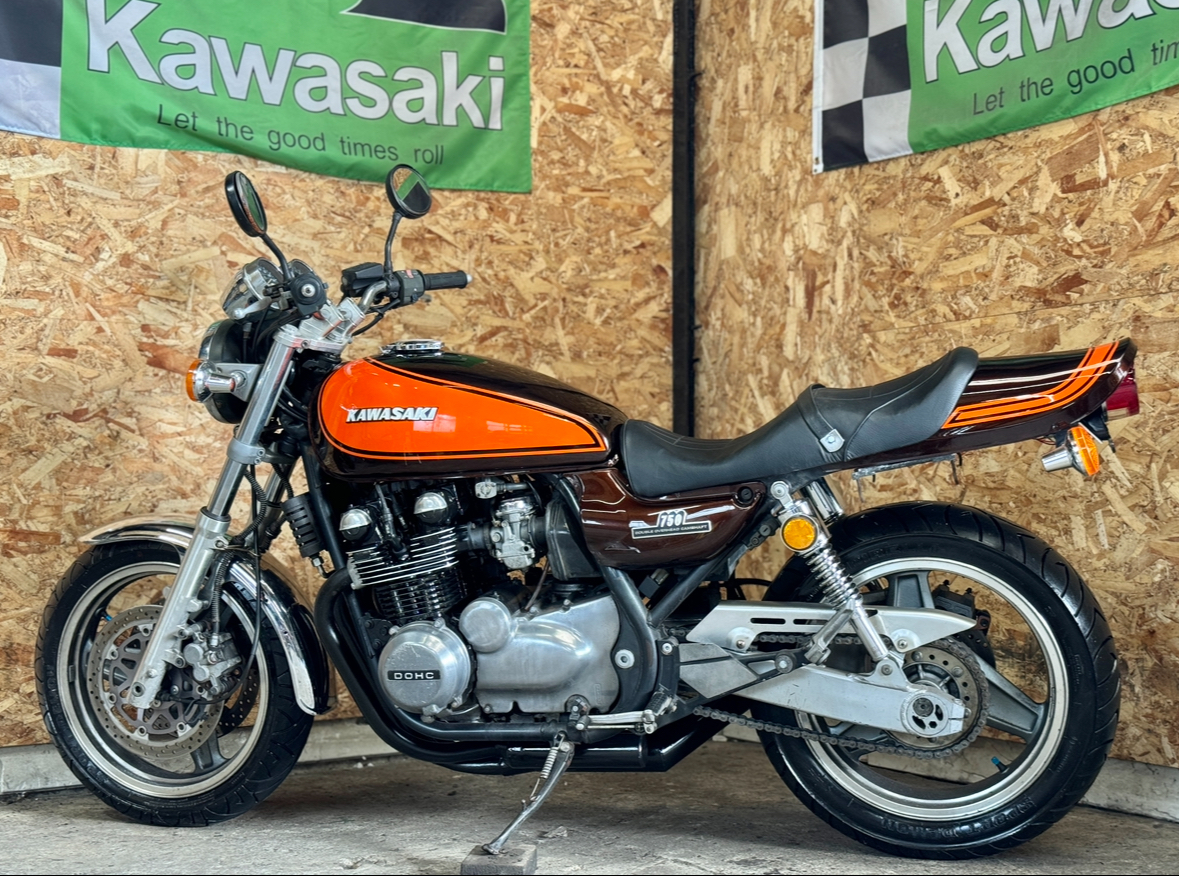 京都~ Kawasaki ゼファー750 C3 ドレミコレクション Z2 仕様 京都~ Kawasaki ゼファー750 C3 ドレミコレクション Z2 仕様