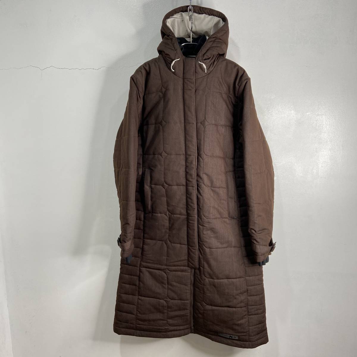 消費税無し ☆送料無料☆MERRELLメレル☆プリマロフトダウンコート☆ブラウン☆L☆ロング丈☆E23 Lサイズ 消費税無し ☆送料無料☆MERRELLメレル☆プリマロフトダウンコート☆ブラウン☆L☆ロング丈☆E23 Lサイズ