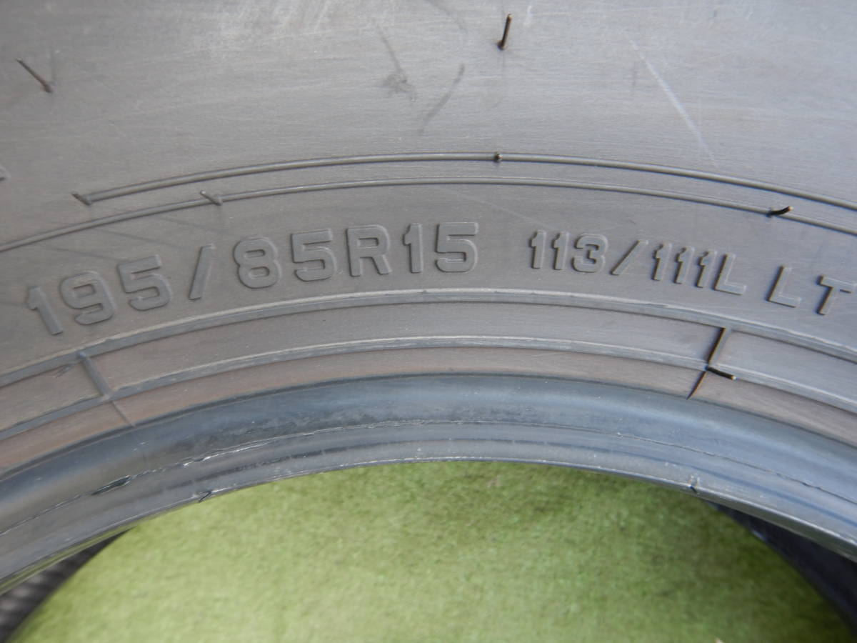 ★DUNLOP ENASAVE SPLT33★195/85R15 113/111L LT 残り溝:8部山(7.1mm以上) 2019年 2本 MADE IN JAPAN_画像6