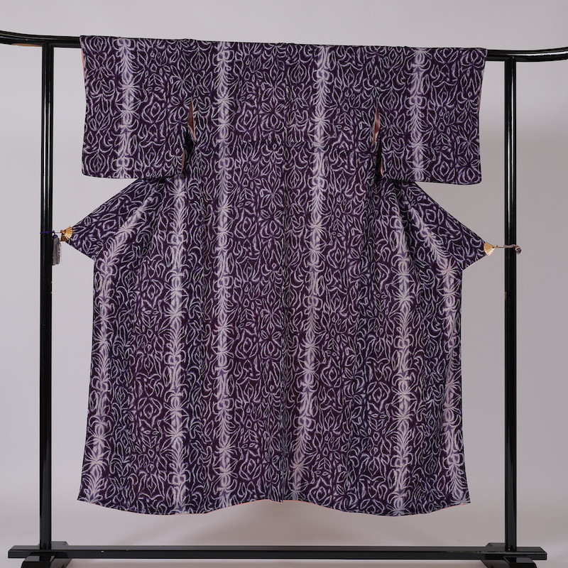 着物　小紋　紫　抽象柄　アンティーク　一本縞 /1401
