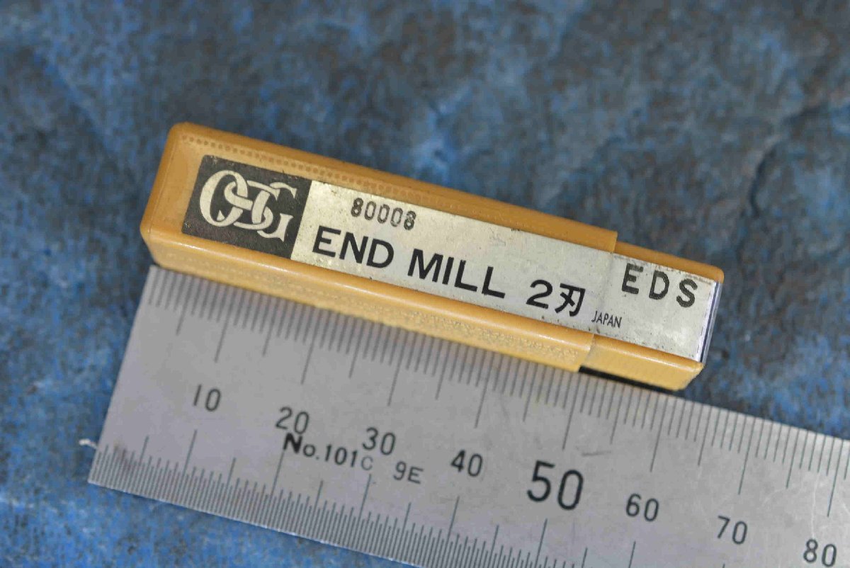 OSG 刃径4.0mm 2刃 ショート エンドミル 未使用_画像1