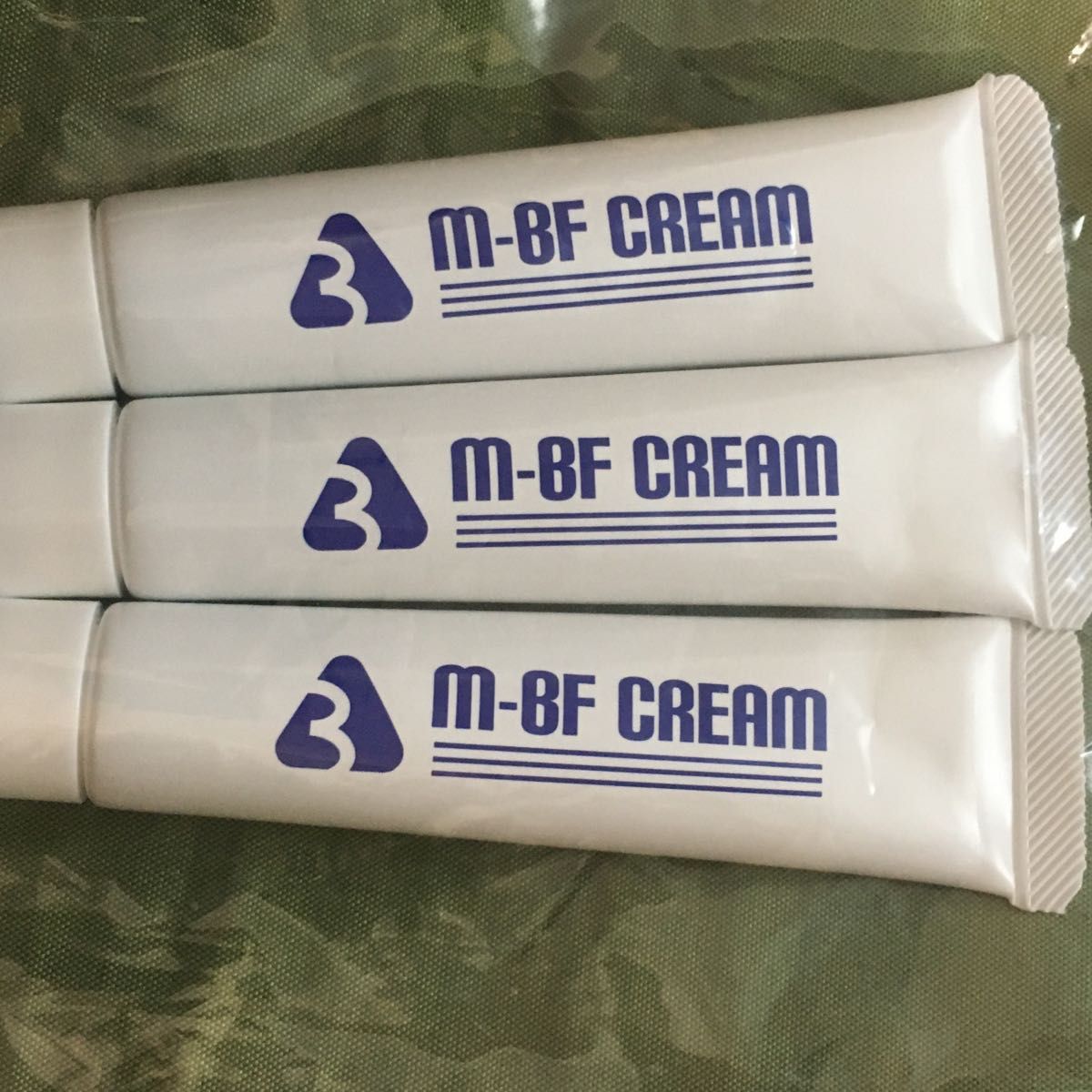 新品未開封 3A M-BF CREAM 水いぼクリーム 3本セット www.apidofarm.com