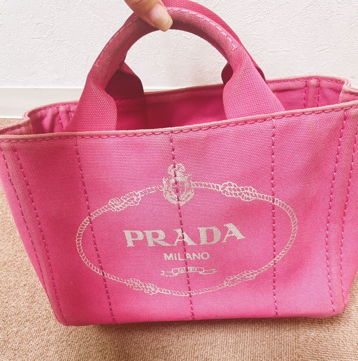 新品同様 PRADA プラダカナパ トートバッグピンク ミニ カバン Sサイズ