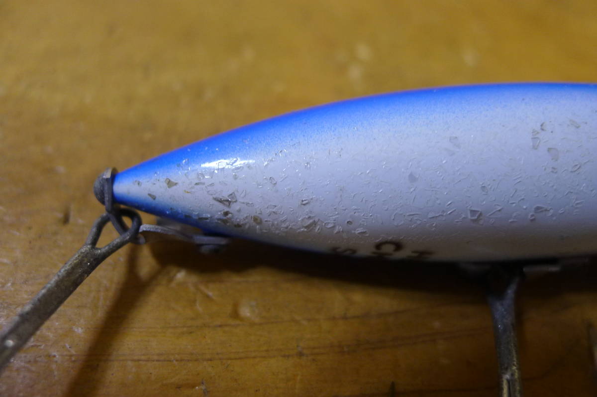 II018 Heddon/ヘドン トップウォーター CHUGGER SPOOK チャガー スプーク blue＆white ルアー フィッシング 釣り具/60_画像9