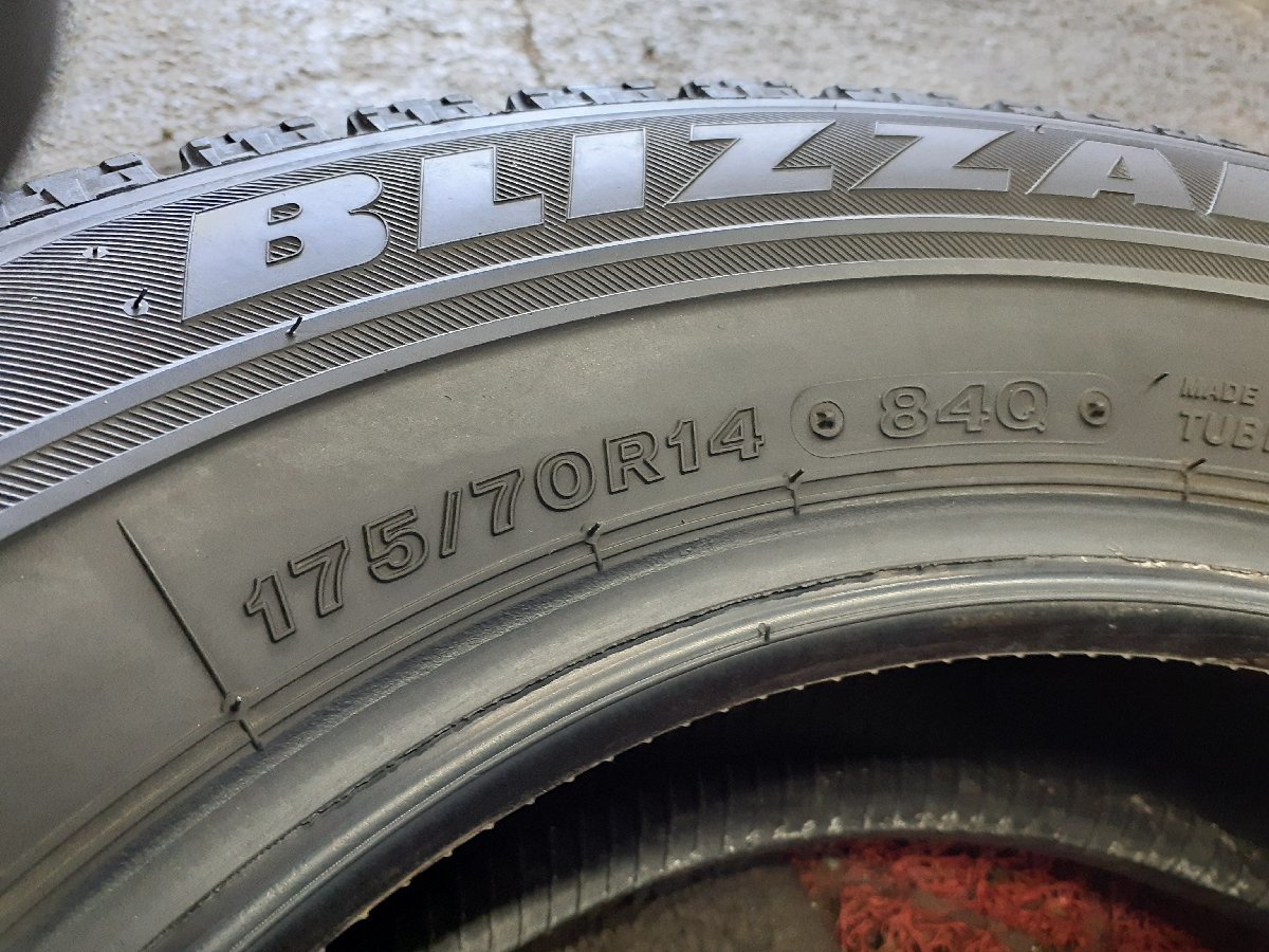 パF3618■175/70R14 84Q 4本価格 BRIDGESTONE BLIZZAK VRX 送料無料 ’18年 パッソ ヴィッツ アクア フィット シエンタ ノート ソリオ