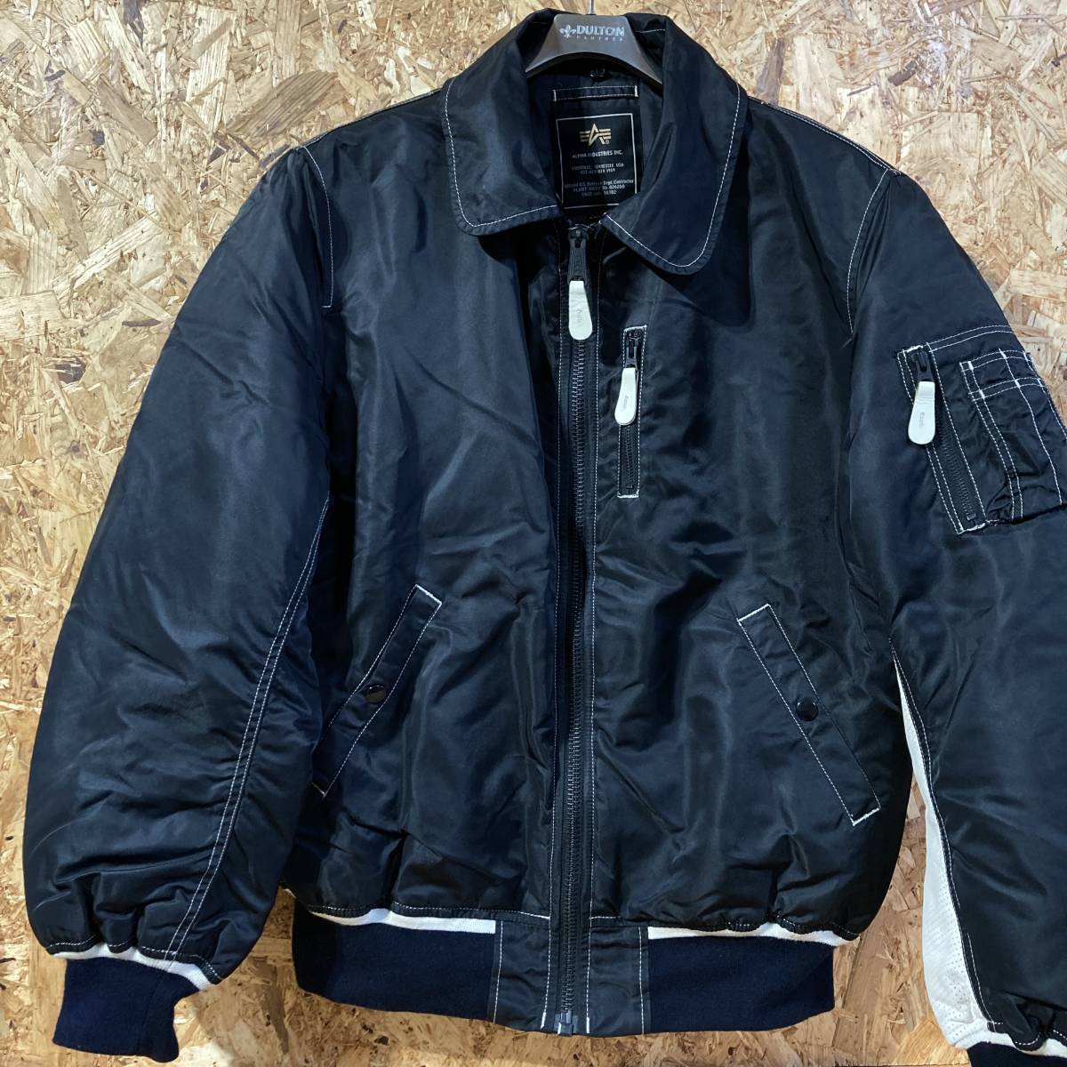 HEAD PORTER PLUS ALPHA INDUSTRIES B-15 L コラボ 別注 限定 アルファ フライト ジャケット パンチング レザー_画像1