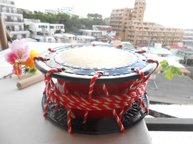 ( free shipping )16.980 jpy Okinawa tighten futoshi hand drum 30cm. attaching Acer .....