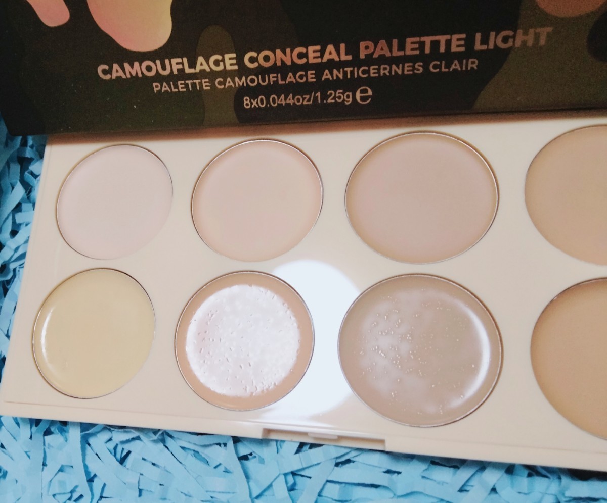 [Ultra HD Camouflage Light] concealer Palette * make-up Revolution * abroad cosme 