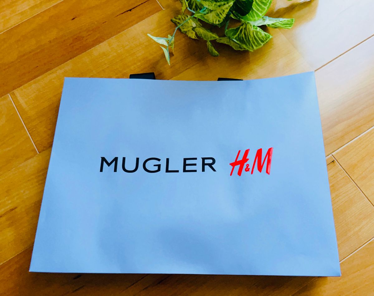 H&M×muglerコラボイヤリング