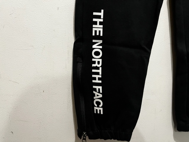 即決 新品 正規品 USA限定 日本未発売 The North Face ノースフェイス ロゴ入り ジョガーパンツ ジャージ素材 ブラック スウェットパンツ_画像8