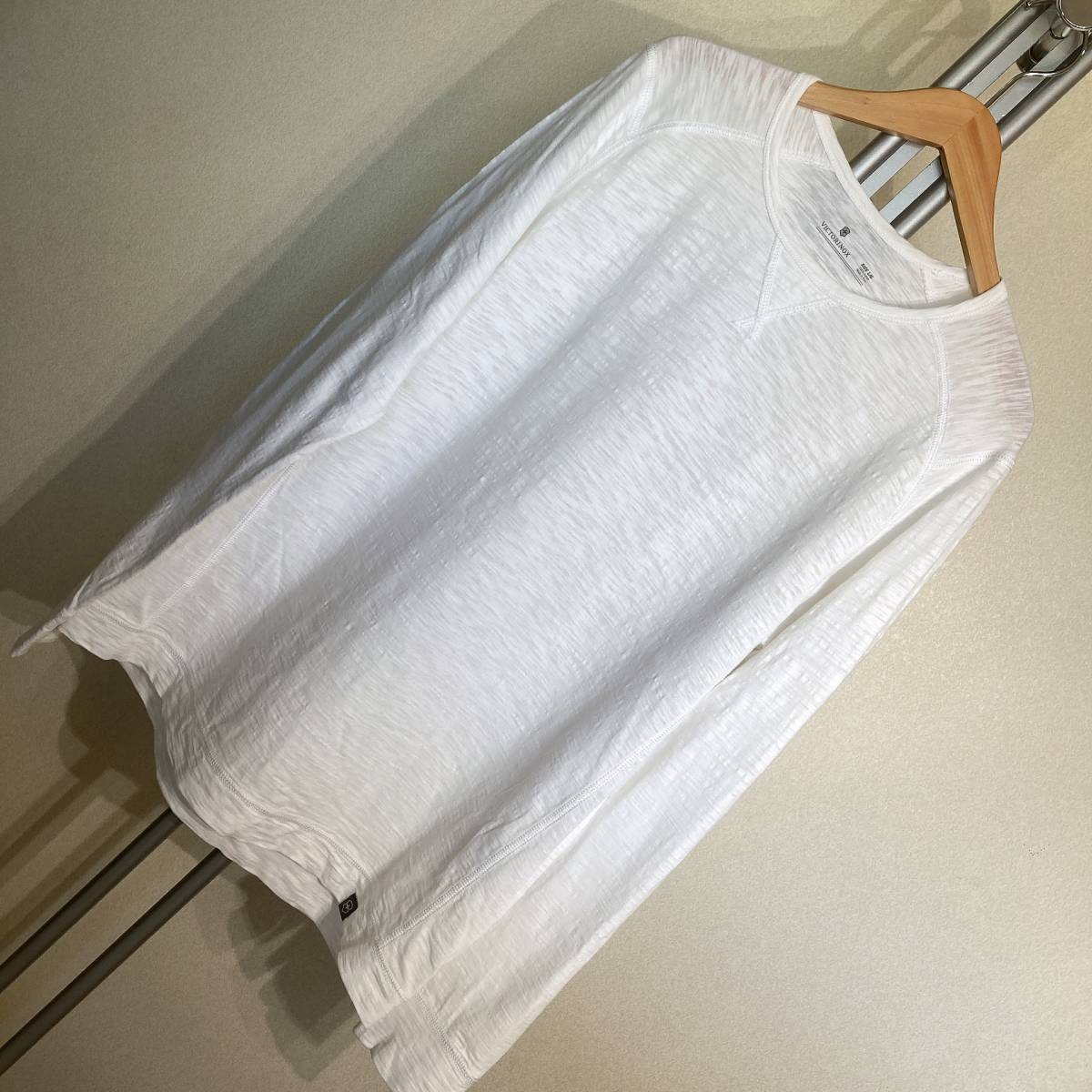 W635美品!■VICTORINOXビクトリノックス★白★長袖Tシャツ■L_画像3