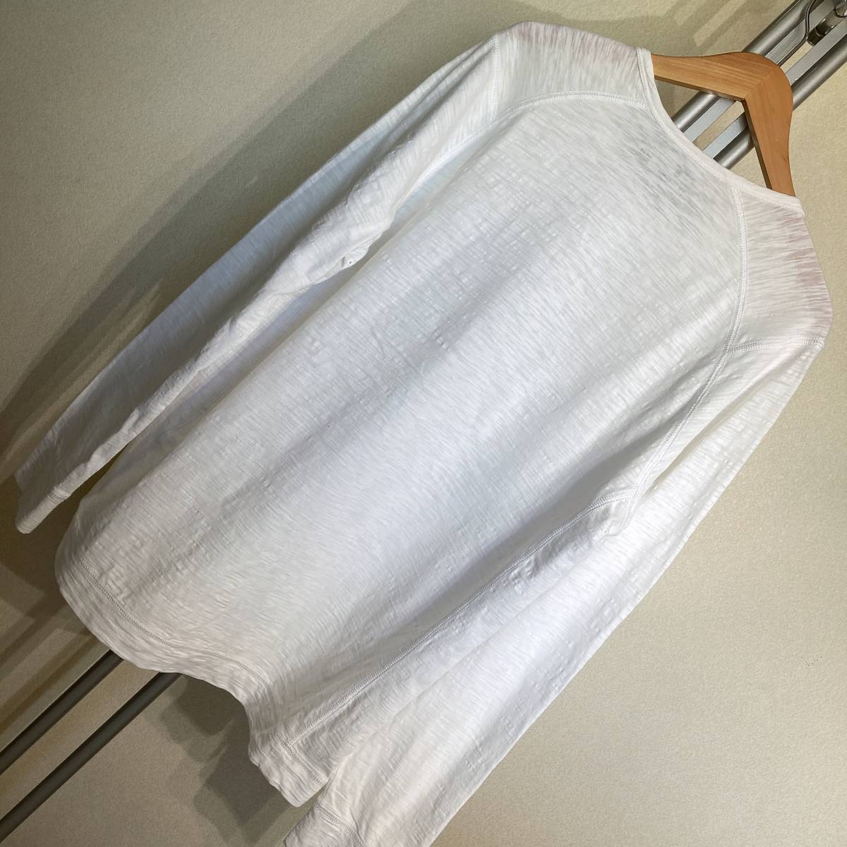 W635美品!■VICTORINOXビクトリノックス★白★長袖Tシャツ■L_画像4