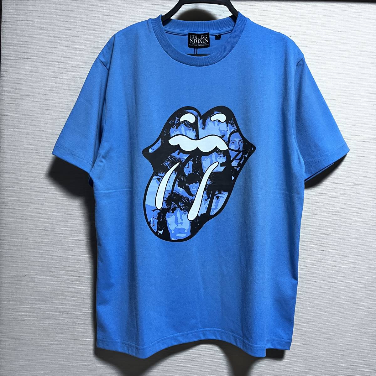 The Rolling Stones (ザ・ローリング・ストーンズ) - MEN 半袖 Tシャツ ロックT バンドT 青色 Lサイズ ベロマーク blue (タグ付き未着用品)_画像1