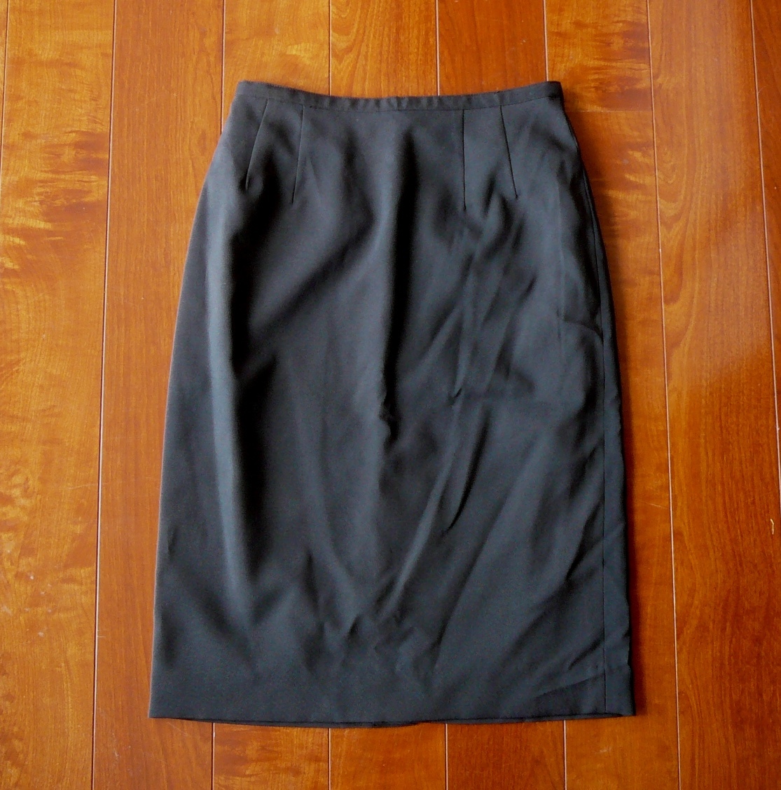 ★送料230円★　W61㎝　黒　事務系　タイトスカート　OL制服　コスプレ衣装　ユニフォーム　未使用品_画像1