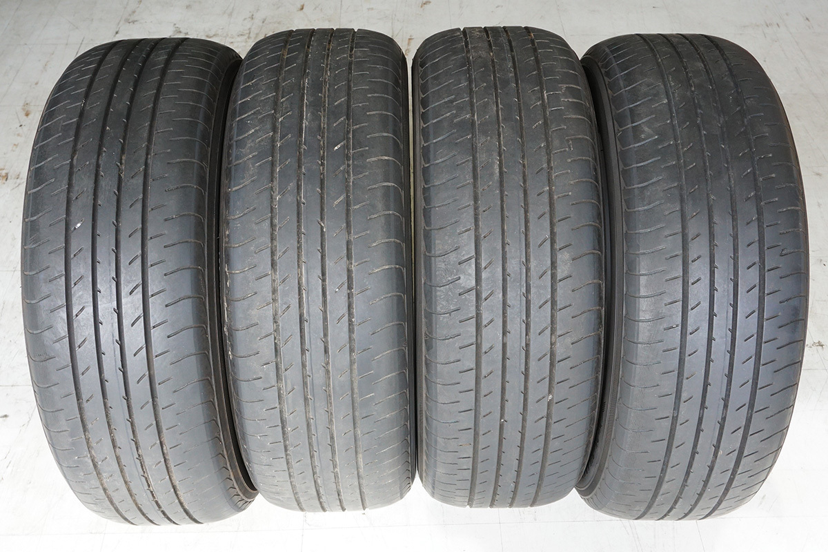 ヨコハマ ブルーアース BluEarth E51A 225/60R17 99H 2015年製造 中古4本 夏タイヤ オンロード 17インチ　[TZ209]_画像1