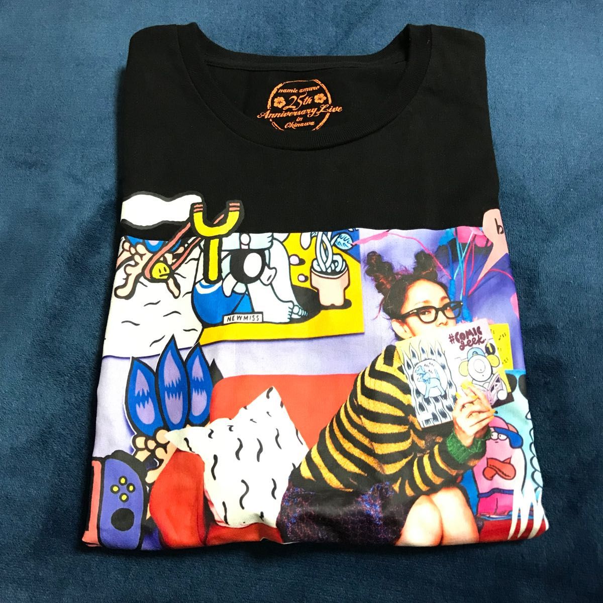 年度末セール 【新品未使用】安室奈美恵 25周年沖縄ライブ Tシャツ(S