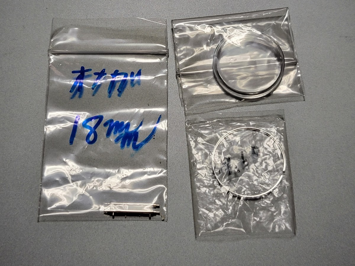 オメガ コンステレーション Cal 564 用 純正風防 銀リング 18mm バネ棒