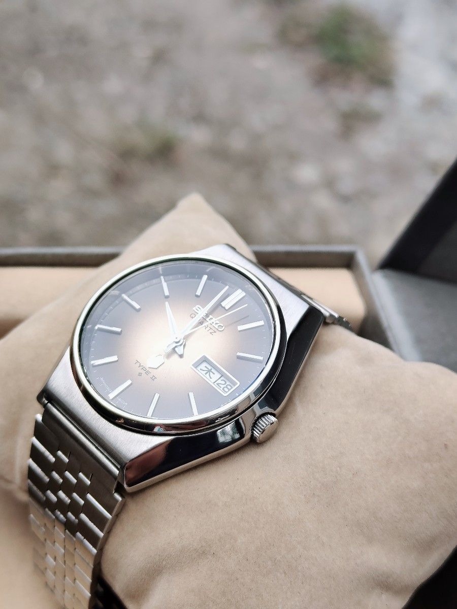 希少品) セイコーSEIKOタイプ２ 電池新品 美品 メンズ腕時計 1976年