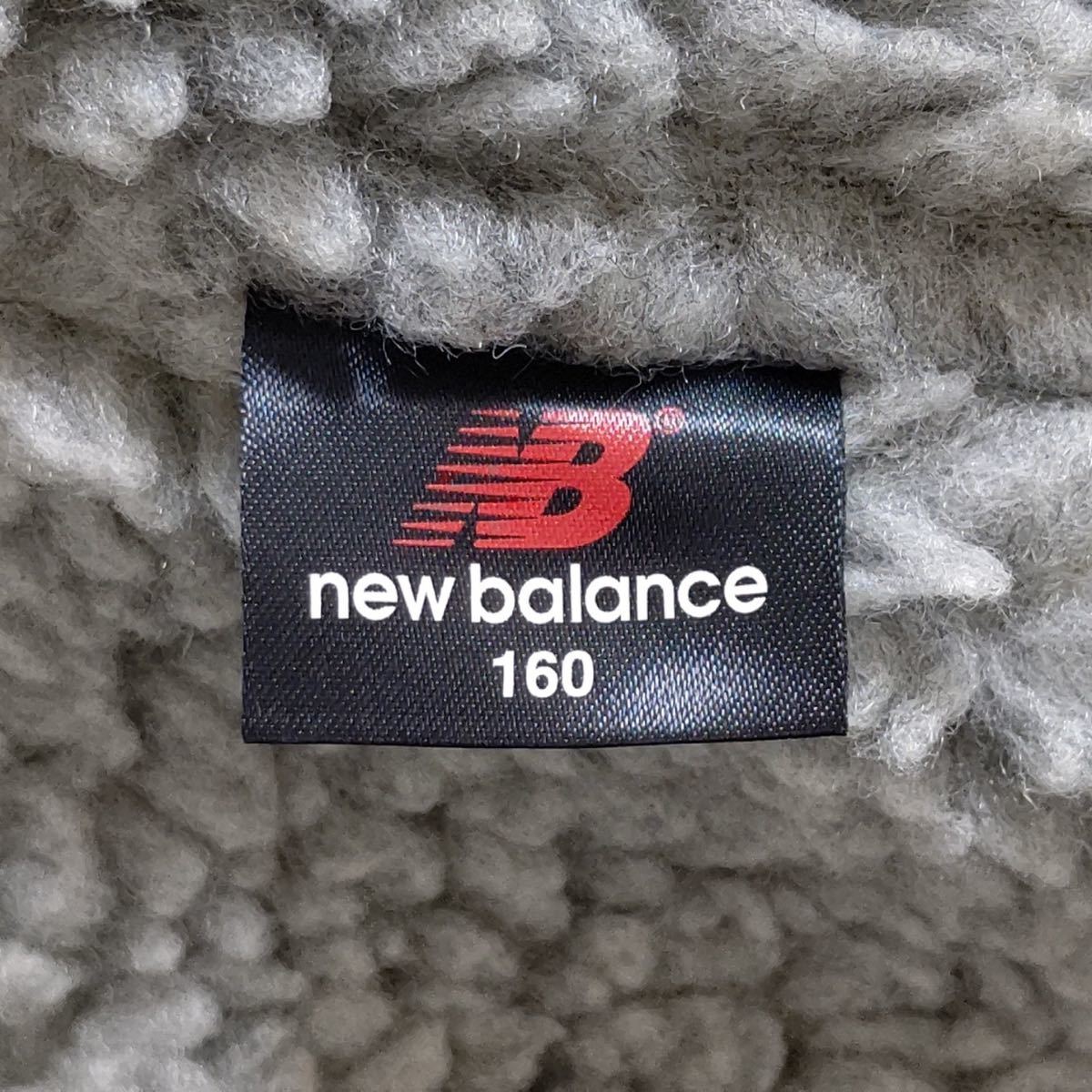 【NEWBALANCE】ニューバランス ベンチ コート ブラック黒色 スポーツ ジャケット 中ボア パーカー フード ウエア サイズ160㎝/11862j_画像8