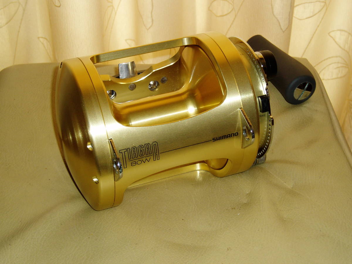 超話題新作 シマノ テイアグラ 80W 美品 シマノ - fishtowndistrict.com