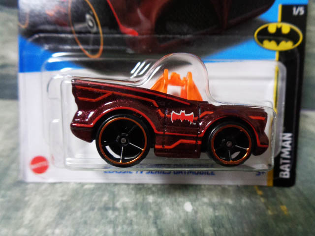 HOTWHEELS CLASSIC TV SERIES BATMOBILE BATMAN　ホットウィール クラシック テレビシリーズ バットモービル バットマン　///(040)_画像2