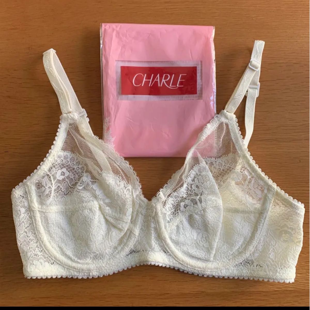 シャルレ ブラジャー アンシイエレーヴ|Yahoo!フリマ(旧PayPay シャルレ ブラジャー アンシイエレーヴ|Yahoo!フリマ(旧PayPay