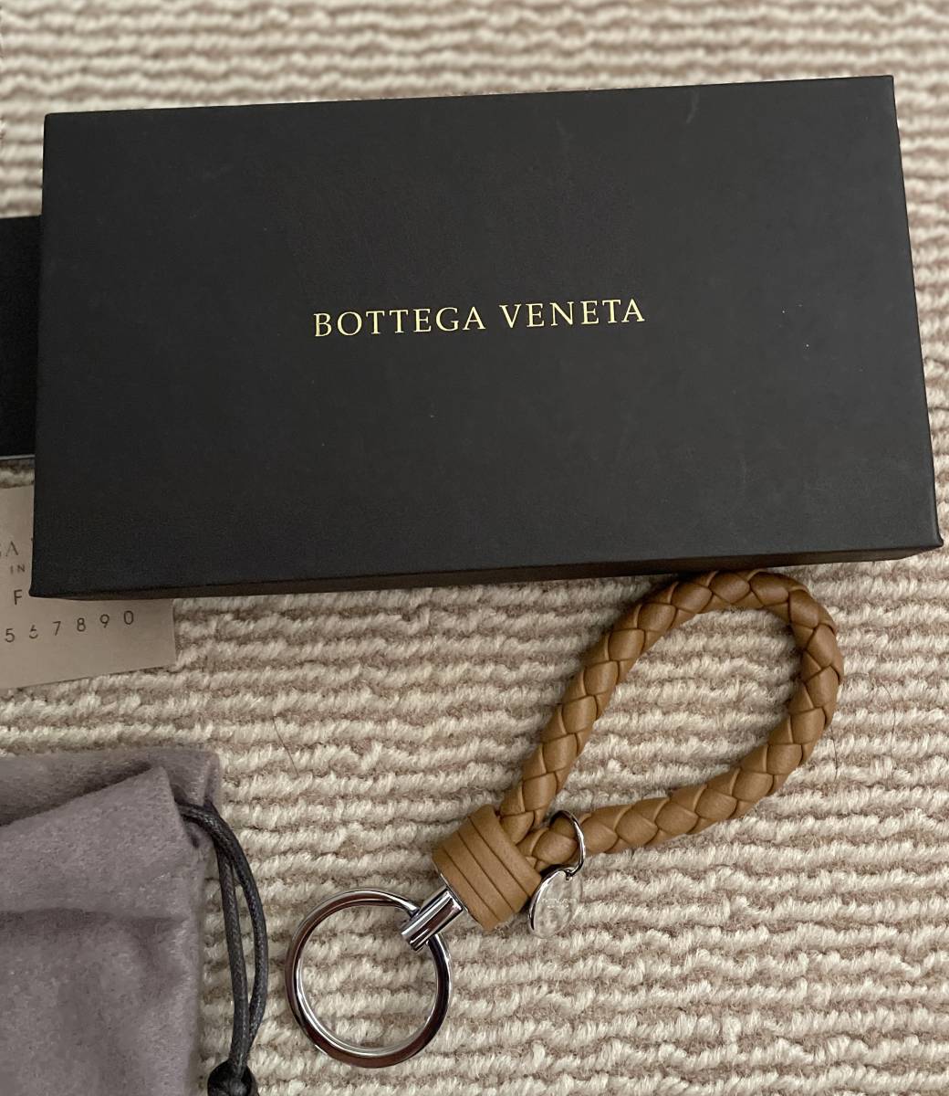 満点の BOTTEGA ボッテガヴェネタ 半額 新品 VENETA チャーム