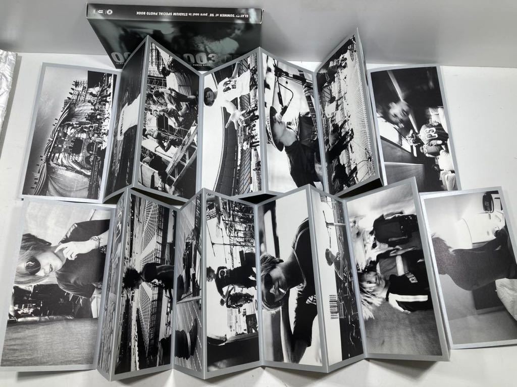 【ad2303031.24】レア！GLAY グッズ 色々 ☆ SUMMER of 98' pure soul STADIUM SPECIAL PHOTO BOOK フォトブックなど　画像判断_画像3