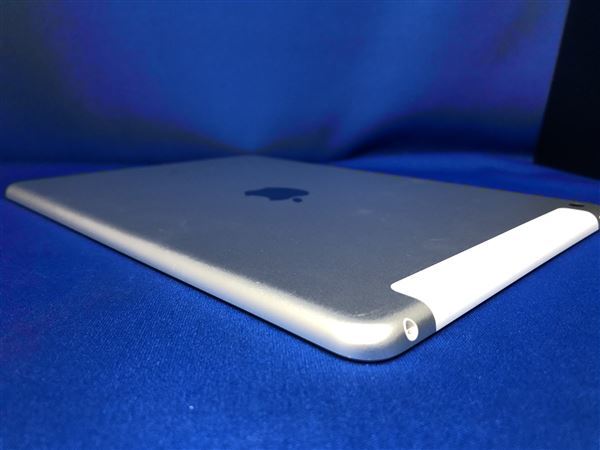 タイムセール！】 iPad 9.7インチ … シルバー【安心保 au セルラー 第6