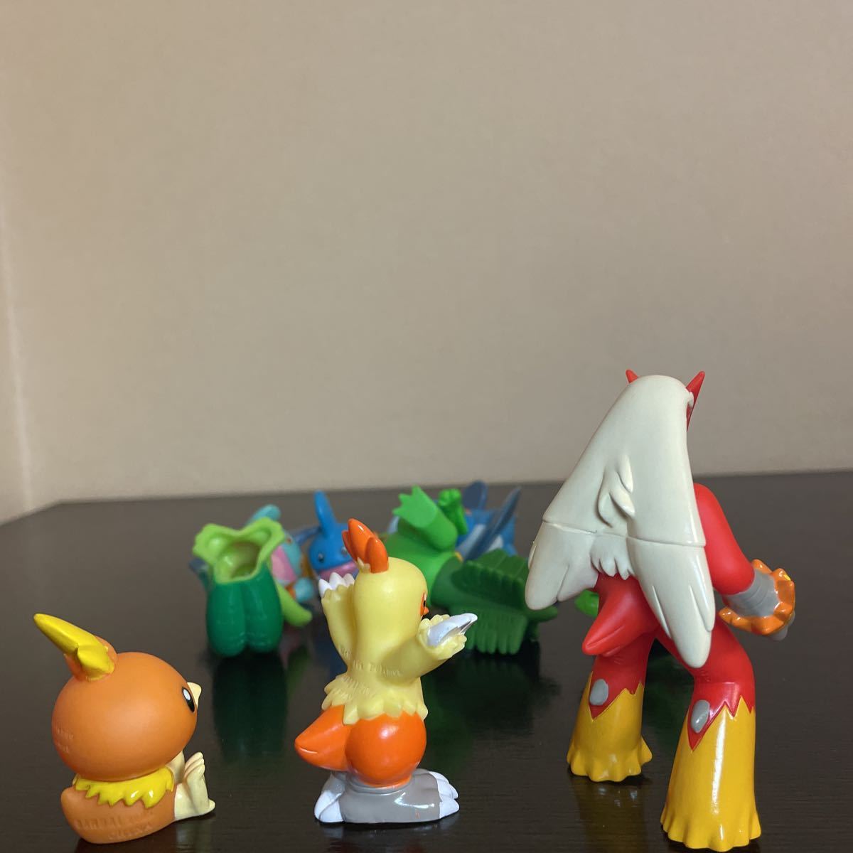 ポケモンキッズ 御三家 アチャモ キモリ ミズゴロウ 進化 DX ポケモンキッズ 御三家 アチャモ キモリ ミズゴロウ 進化 DX